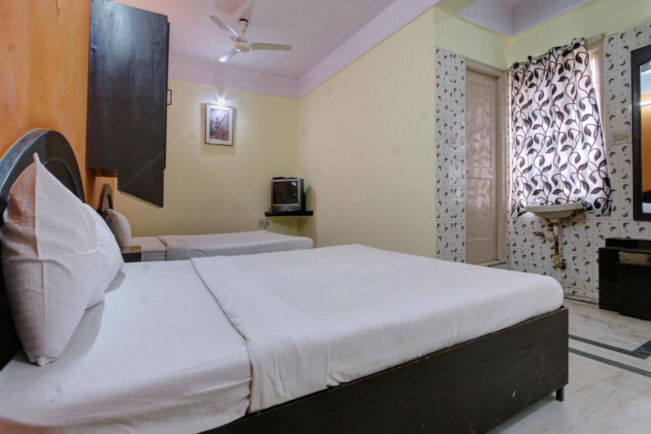 Spot On Radha Krishna Deluxe Lodge Near Cubbon Park Bengaluru Zewnętrze zdjęcie